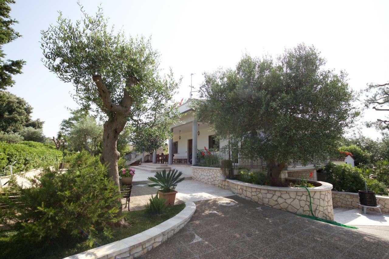 B & B La Mansarda Monopoli Exterior photo